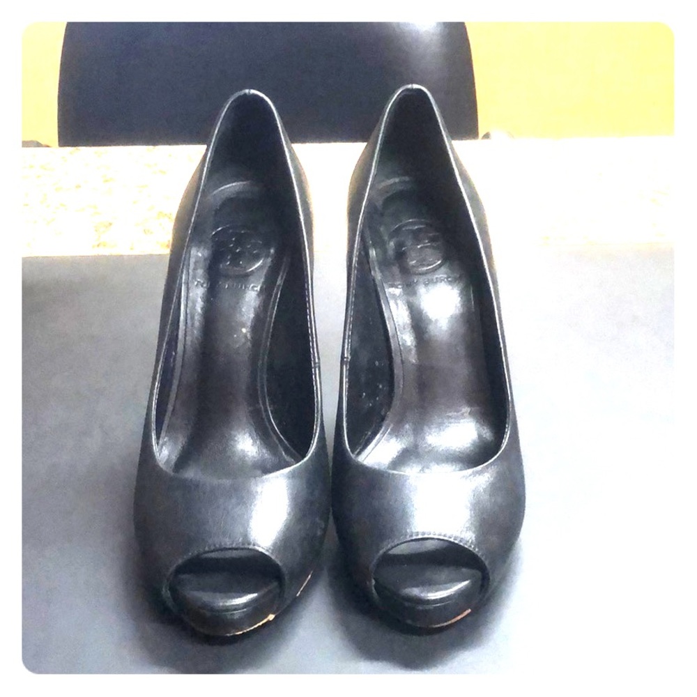 Tory Burch black leather peep toe heels